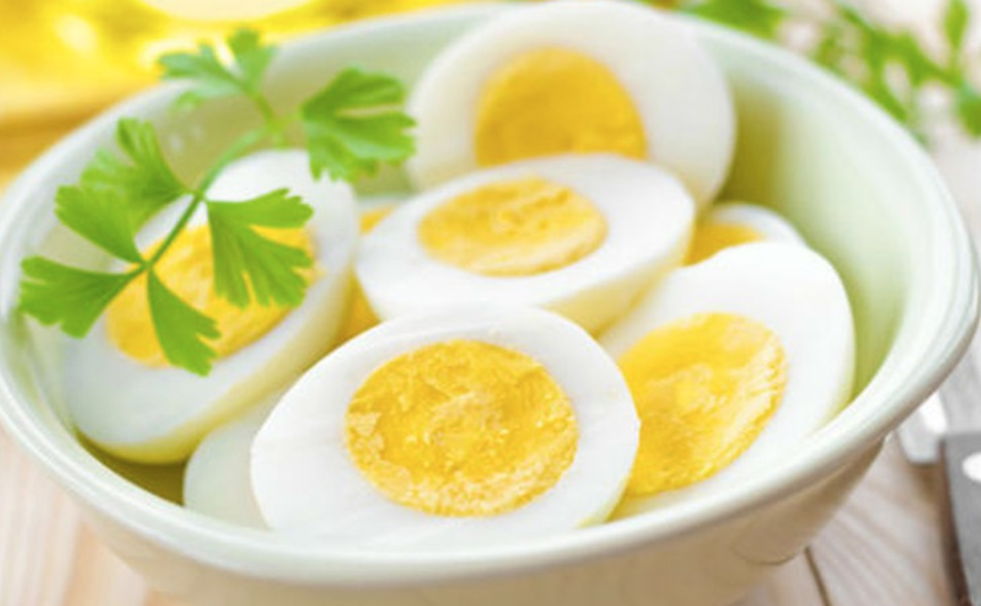Biến tấu CỰC KỲ đơn giản với món trứng cho trẻ ăn dặm khiến nhóc nào cũng MÊ TÍT - Ảnh 2